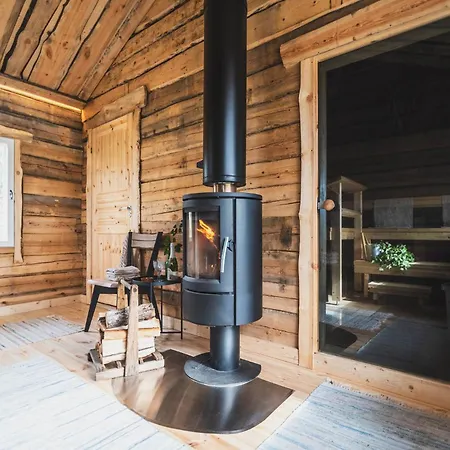 招待所 & Caravan Lehtiniemi - *