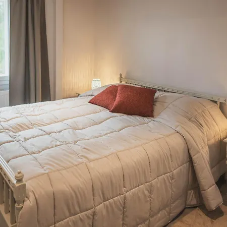 Pensionat & Caravan Lehtiniemi - *