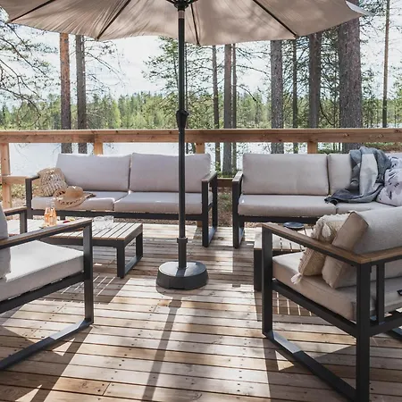 Pensionat & Caravan Lehtiniemi - *