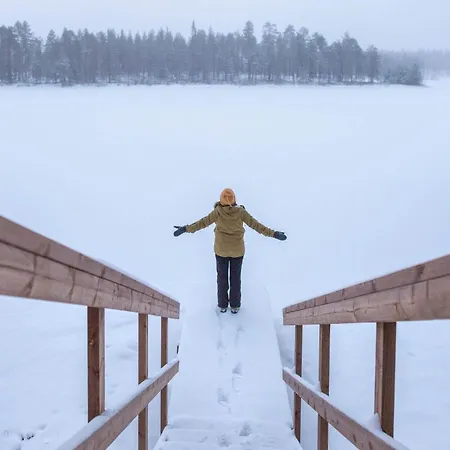 Pensionat & Caravan Lehtiniemi - *