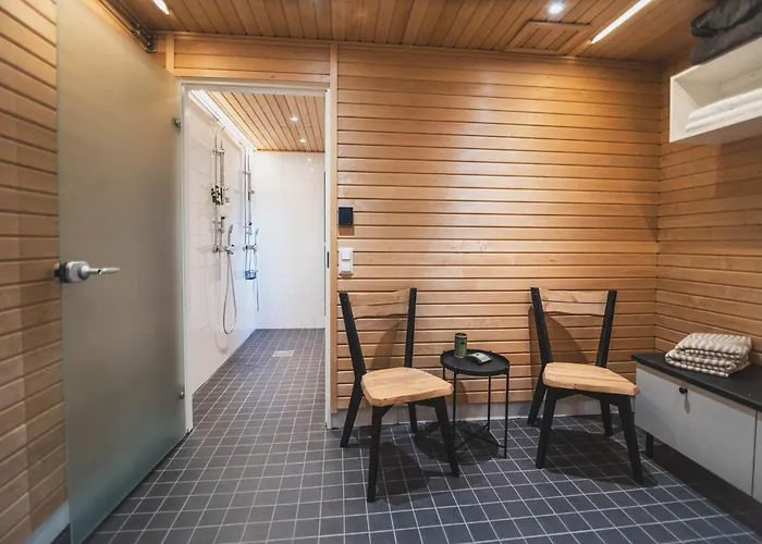 & Caravan Lehtiniemi - *